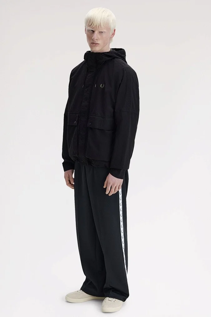 Парка Fred Perry Cropped Ripstop Parka